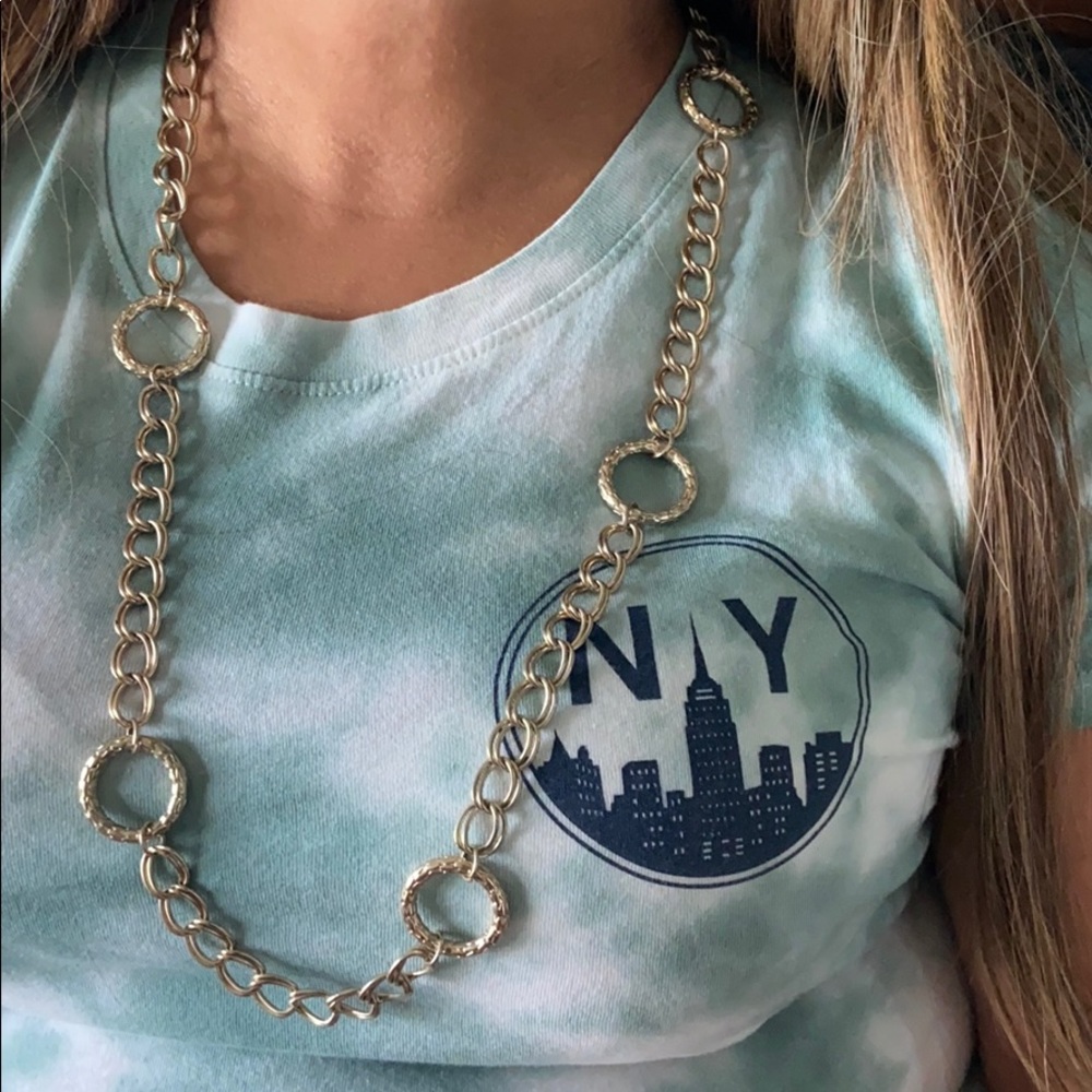 Hooped necklace